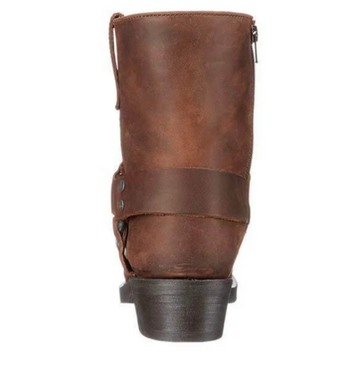 Riscopri il tuo stile con audacia e comfort.